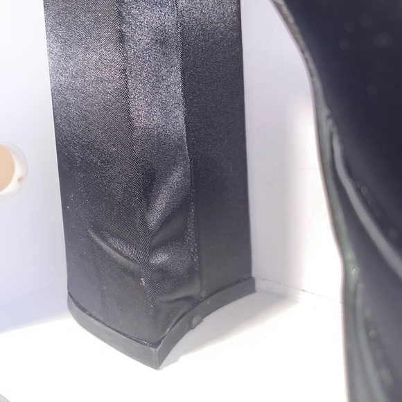 Platform Heels - Picture 6 of 7